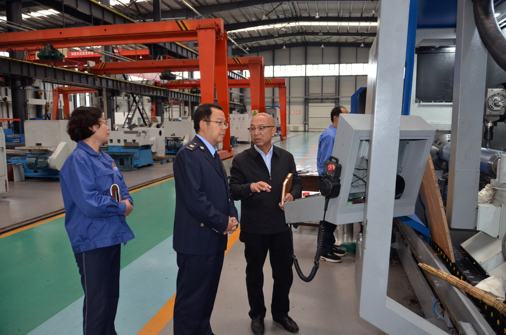 leaders from the taxation bureau of tianshui economic development zone come to gansu xinghuo company for research